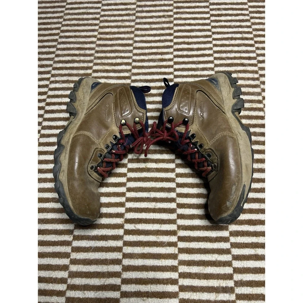 Columbia Newton Ridge Plus II Waterproof Hiking Boots Men's 8 Brown BM3970-234